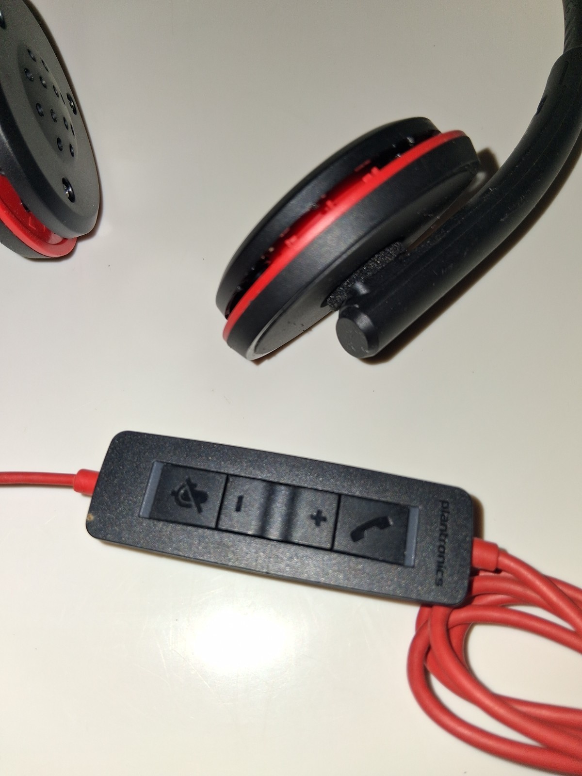 Plantronics Blackwire C3220 USB-A Binaural UC Headset 209745-22