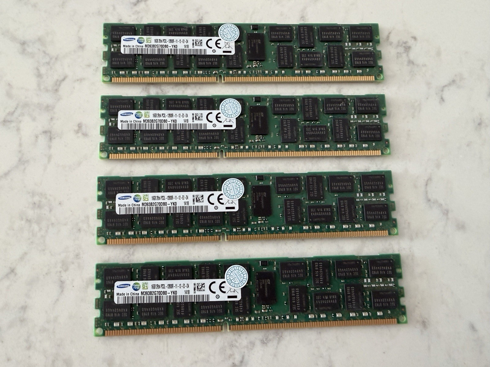 Lot of 4 Samsung 16GB PC3L-12800R DDR3-1600MHz 2Rx4 Reg ECC M393B2G70DBO