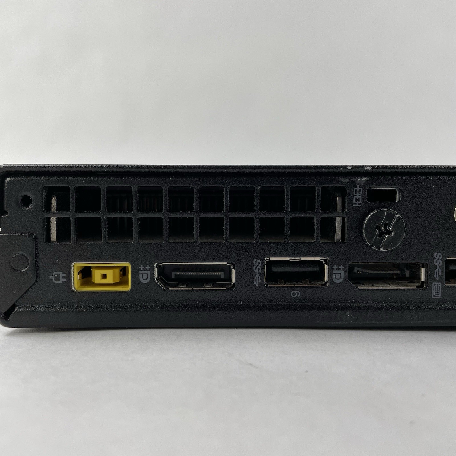 Lenovo ThinkCentre M910Q Micro i5-7500T 2.70 GHz 8 GB RAM No SSD/OS/AC