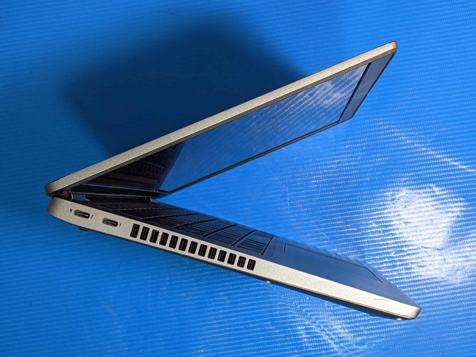 Dell Latitude 5420 14″FHD Intel Core i7-1165G7 2.8GHz 8GB 512GB SSD Win11Pro +PA
