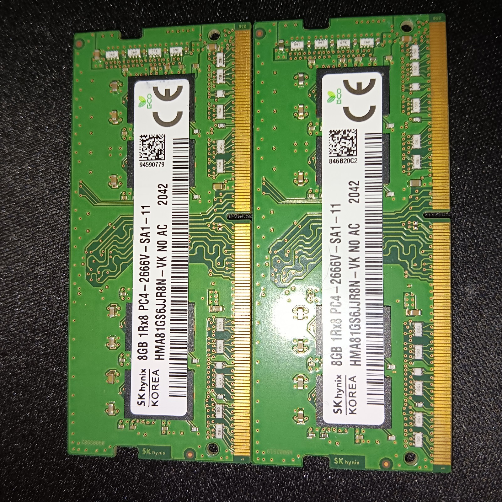 SK Hynix 8GB PC4-21300 (DDR4-2666) SODIMM Memory (HMA81GS6CJR8N-VK)
