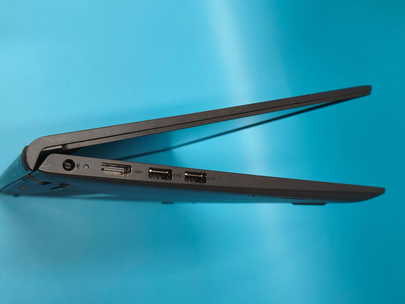 Dell Inspiron 15 3510 15.6″ (Celeron N4020 1.10GHz 8GB/128GB SSD) Zorin OS #15