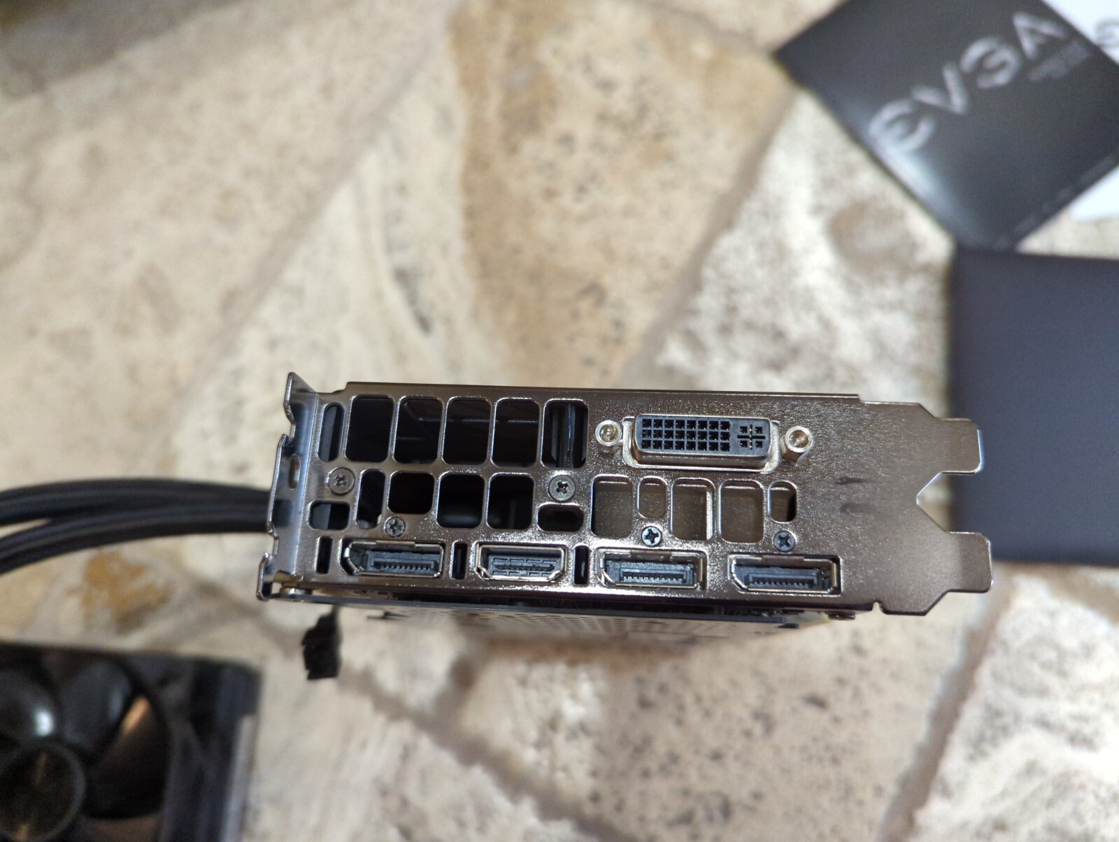 EVGA GeForce GTX 980 Ti Hybrid Graphics Card