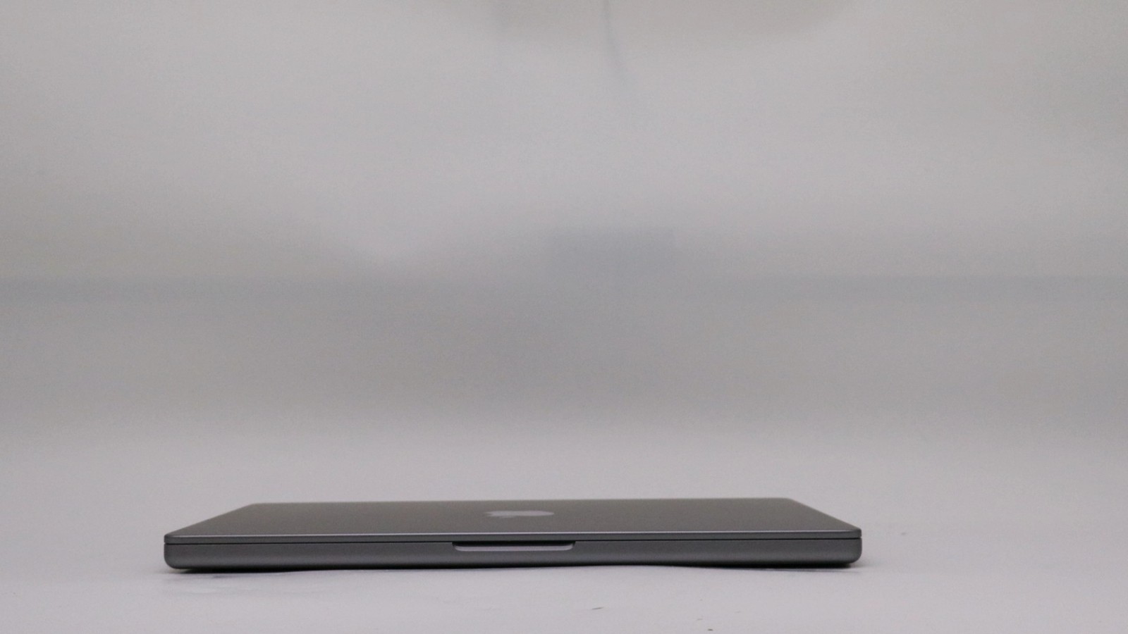 Apple Macbook Pro 14″ M1 Max 10-Core 32GB 512GB – Fair READ DESC