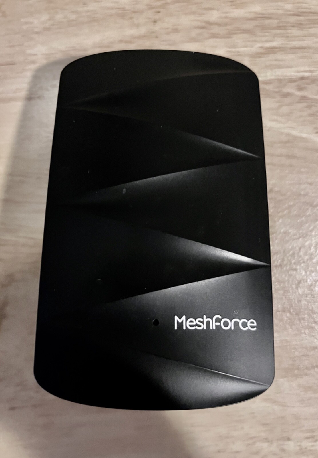 MeshForce M3 Mesh Wi-fi System +3 Dot Wall Plugs, Covers 4500+ sq ft Cost $150+