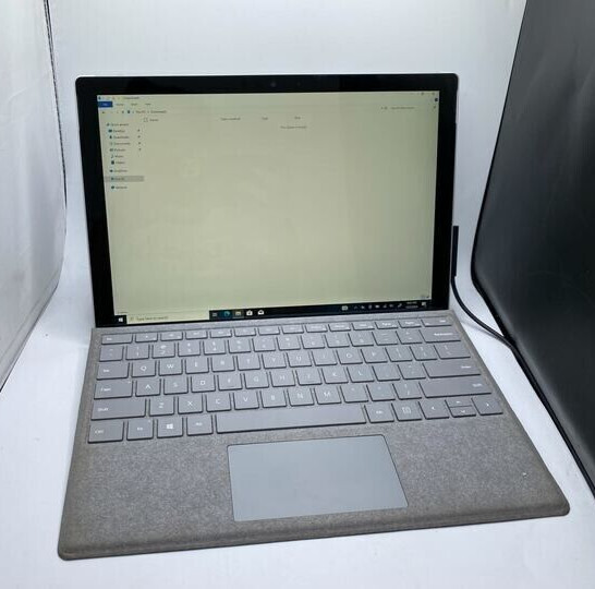Microsoft Surface Pro 5 Intel Core i5-7300U CPU @ 2.60GHz 4GB RAM 128GB SSD