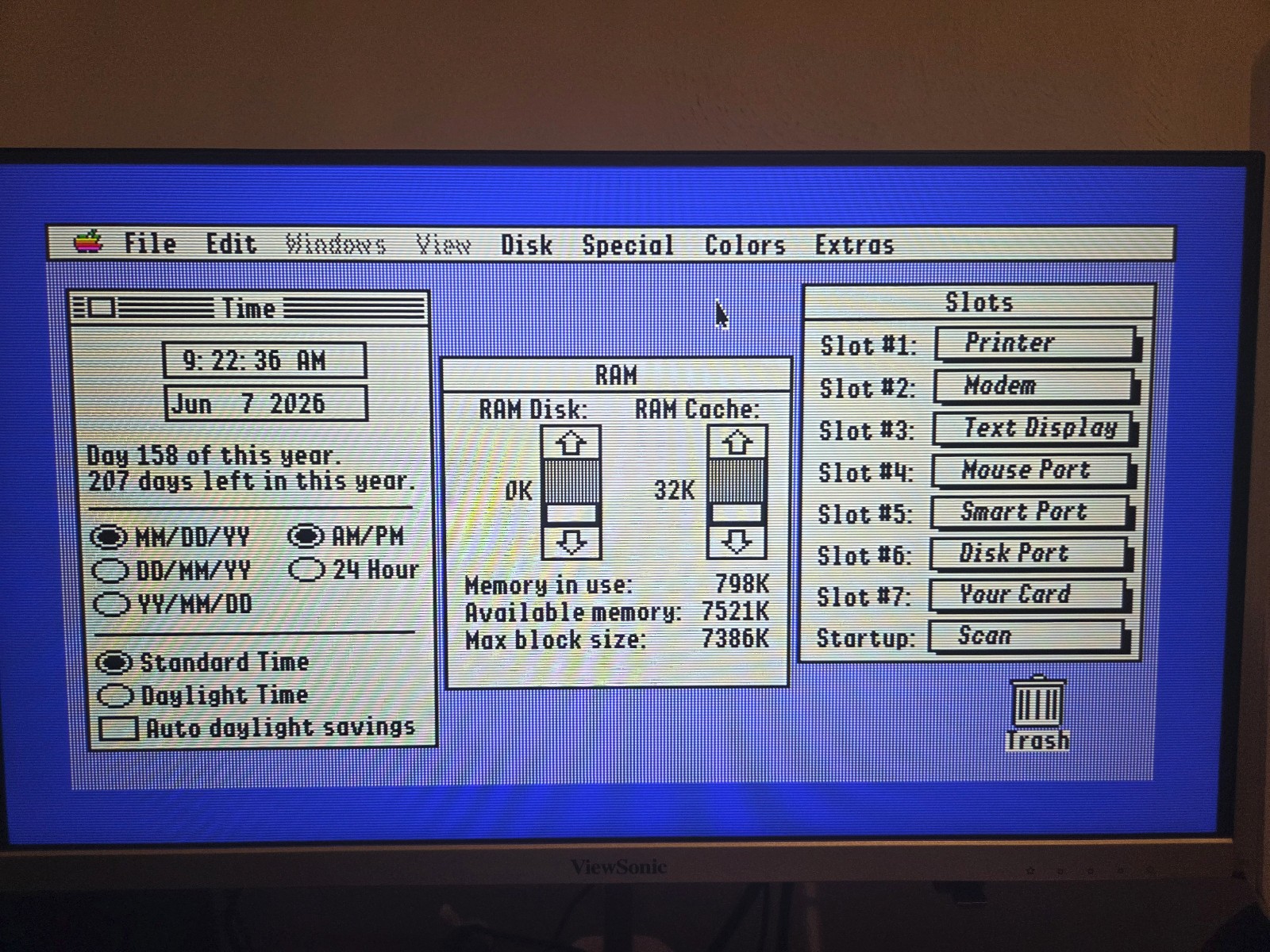 Apple IIGS Stealth Edition Computer, HDMI Video, 8MB Memory !! FREE SHIPPING !!
