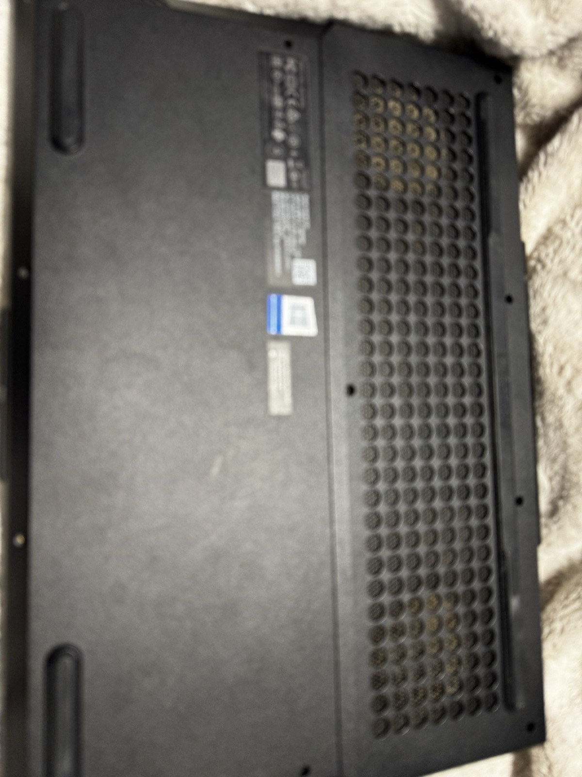 Lenovo Legion 5 15.6″ i7-10750H 2.6GHz 16GB 1TB 512GB SSD GTX 1660 Ti