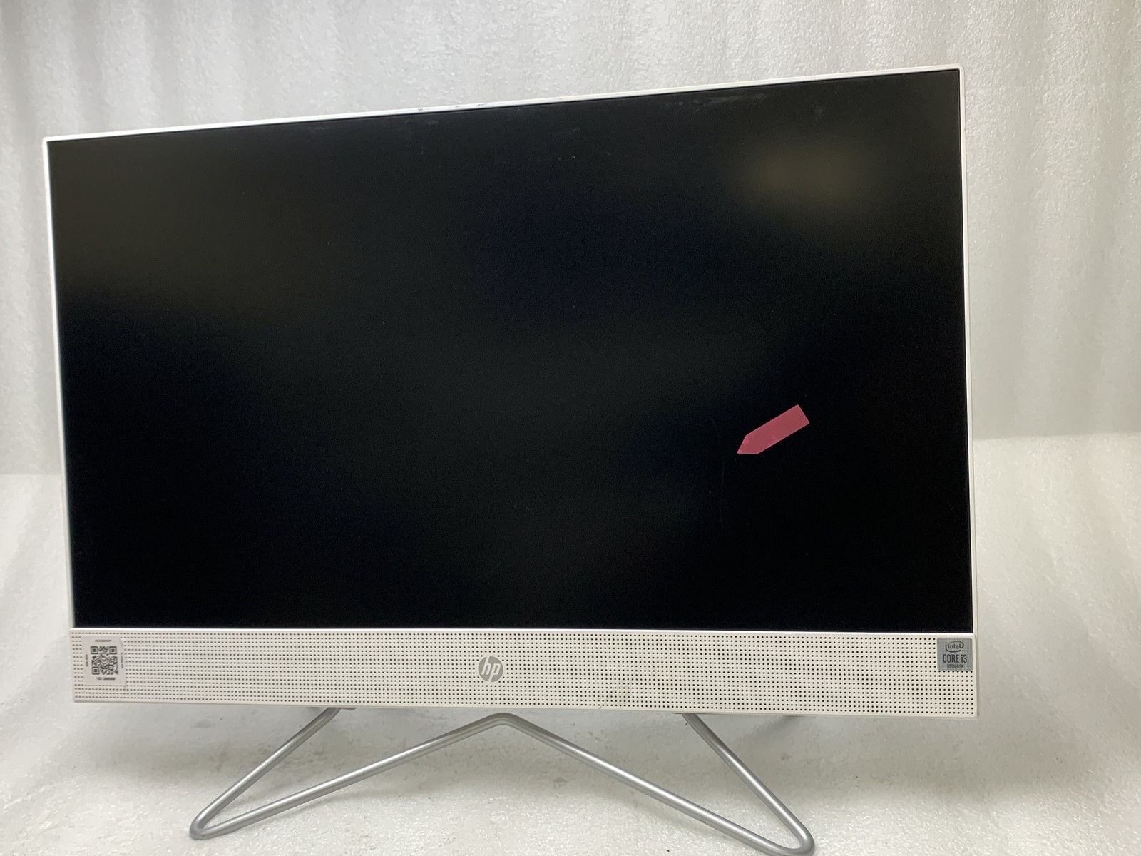 HP All-in-One 24-dd0xxx 24″ Core i3-1005G1 1.2GHz 8GB RAM 256GB SSD NO OS