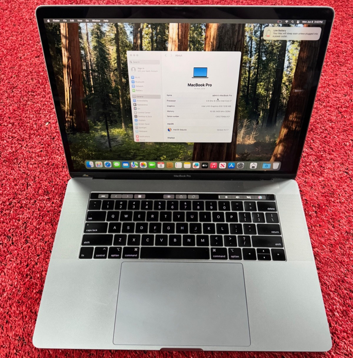 Apple Macbook Pro 15″ 2019 A1990 i7@2.2 16GB 256GB RADEON PRO 560X – Good
