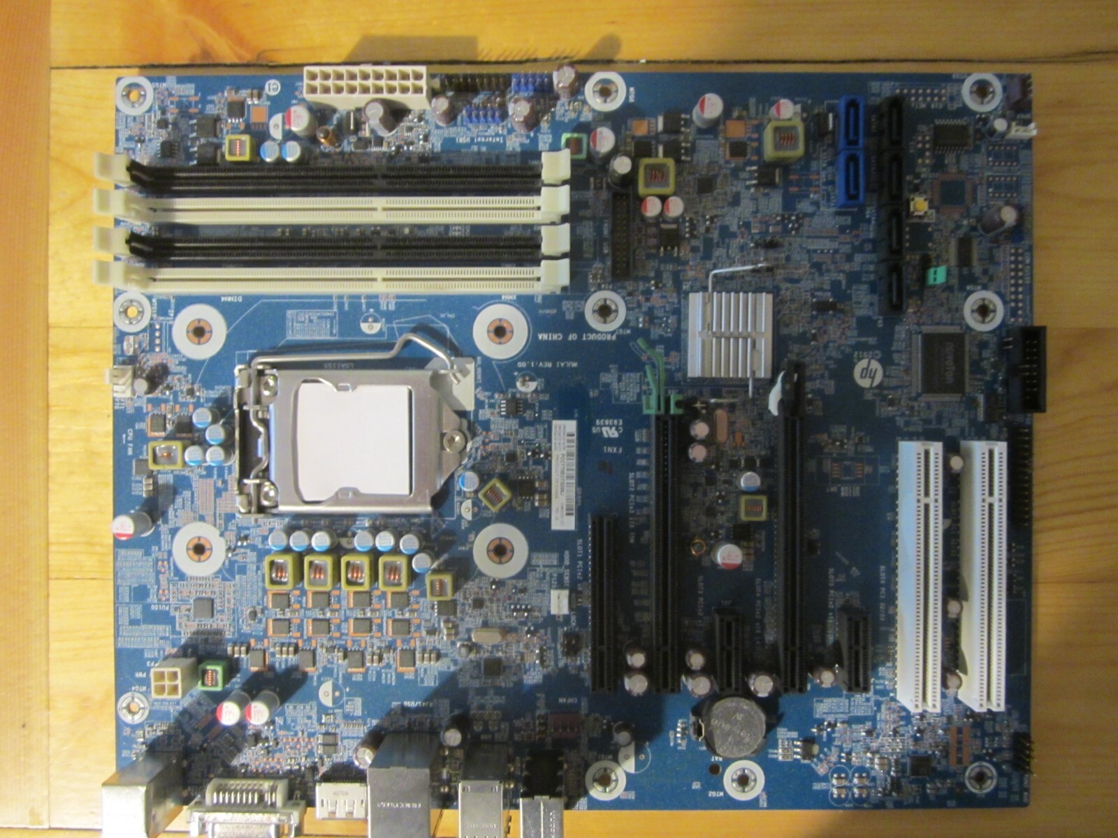 HP Z220 CMT Workstation Motherboard DDR3 LGA 1155 655842-001 655581-001