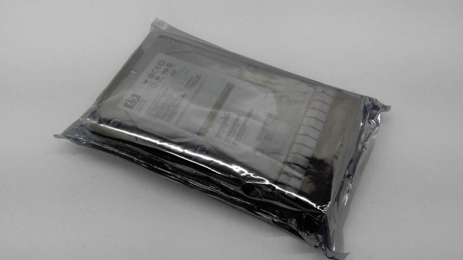 HP BF300DA482 404396-002 300GB 15K 3.5″ FC HARD DRIVE 9CH004-044
