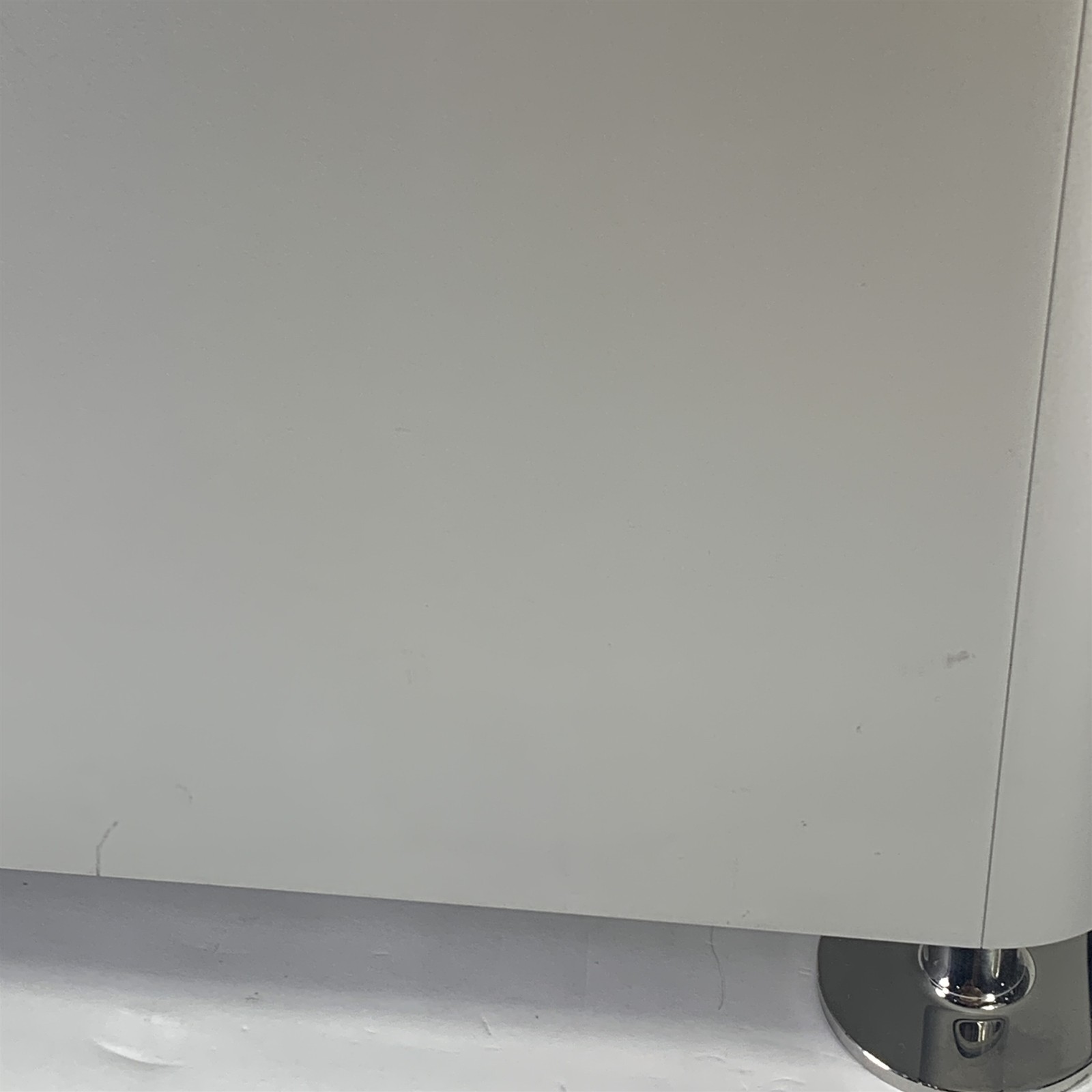 Apple A1991 Mac Pro (2019) Xeon W-3223 – 96GB – 1TB SSD – Radeon Pro W5500X