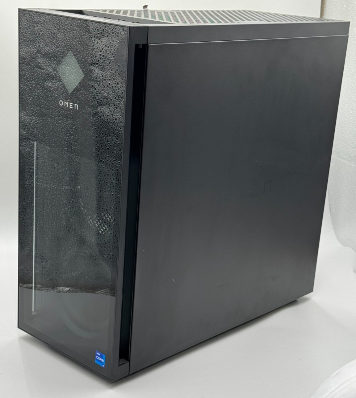 Omen HP Gaming Desktop GT21 Ryzen 5-7600X 4.7GHz 6 Cores 256GB/1TB SSD NO RAM C