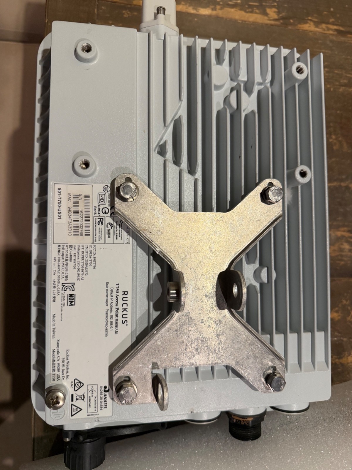 Used RUCKUS COMMSCOPE T750 Series Outdoor Wireless Access Point