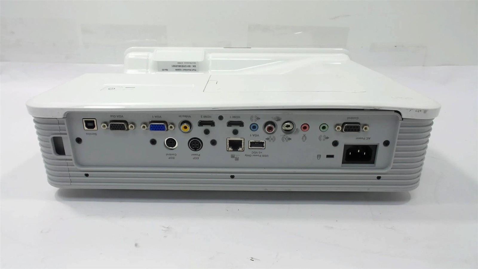 SMART U100 Ultra-short Throw Full HD DLP Projector – Lamp Timer : 2530 Hours