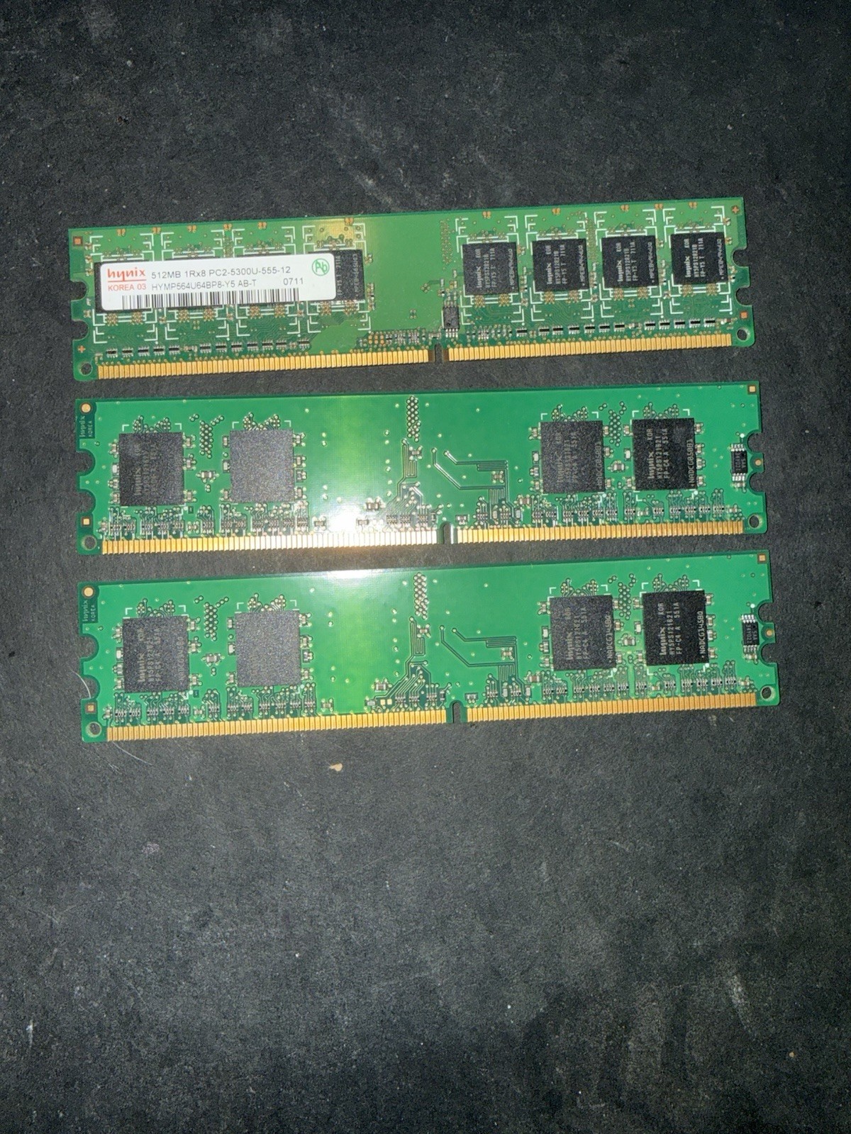 3X Hynix DDR2 Desktop RAM PC2-4200U-444-12 2X 256MB 1X 512MB Modules