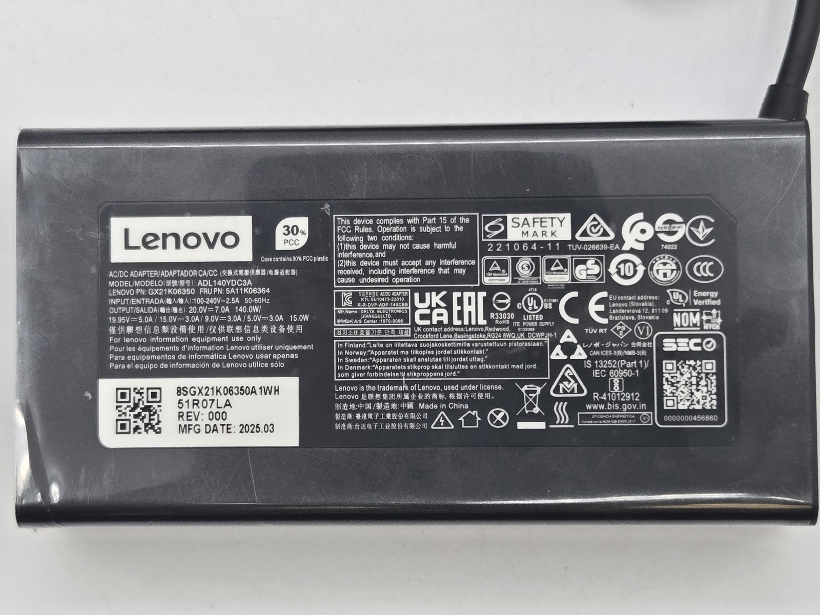 New OEM Lenovo 140W 20V 7A USB-C Charger ADL140YDC3A 5A11K06364
