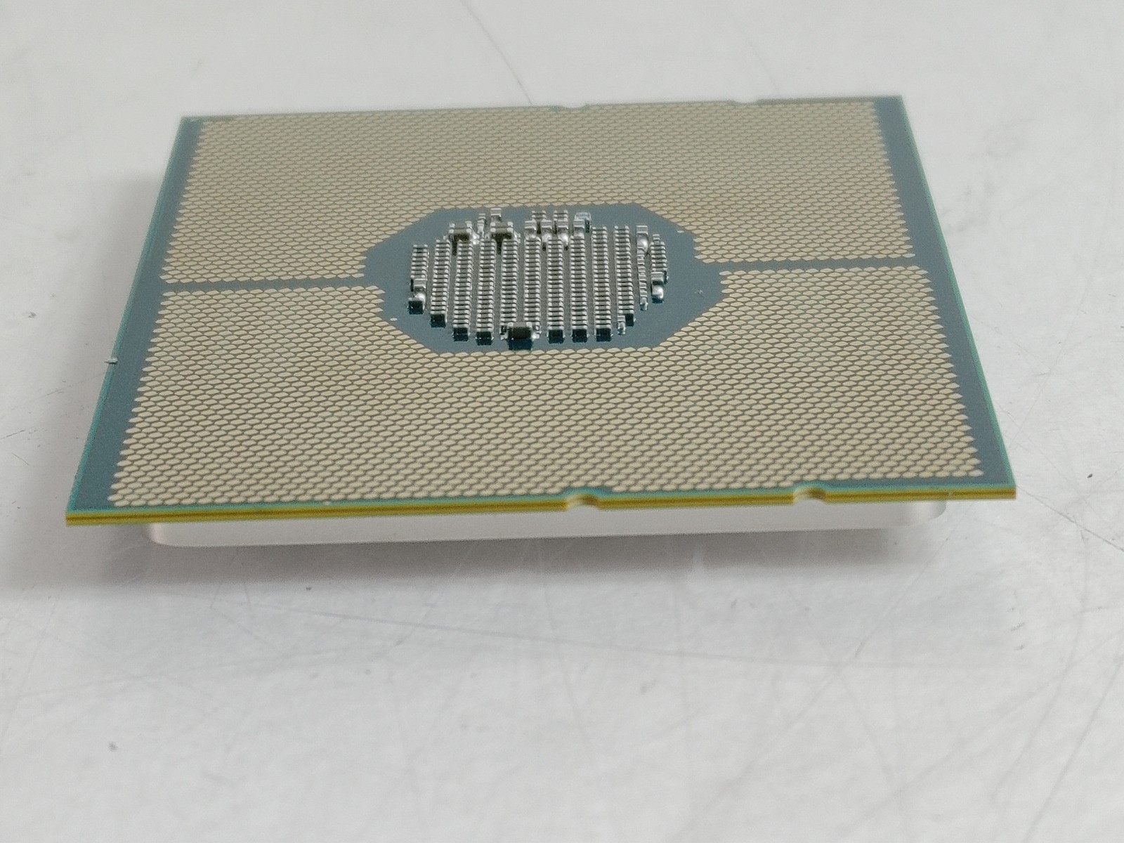Intel Xeon Gold 5215 2.50 GHz LGA 3647-0 Server CPU Processor SRFBC