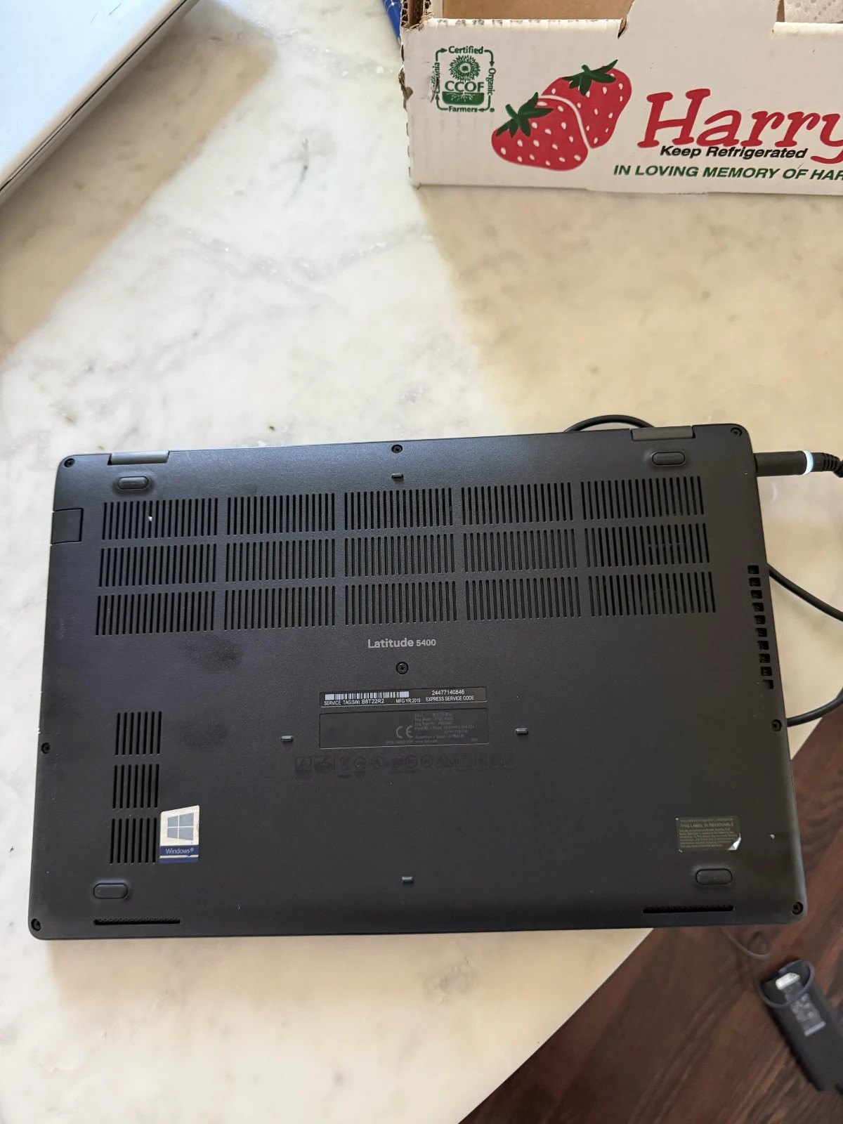 Dell Latitude 5400 Intel Core i7-8665U 1.9GHz 16GB, Dell Charger, No Hard Drive