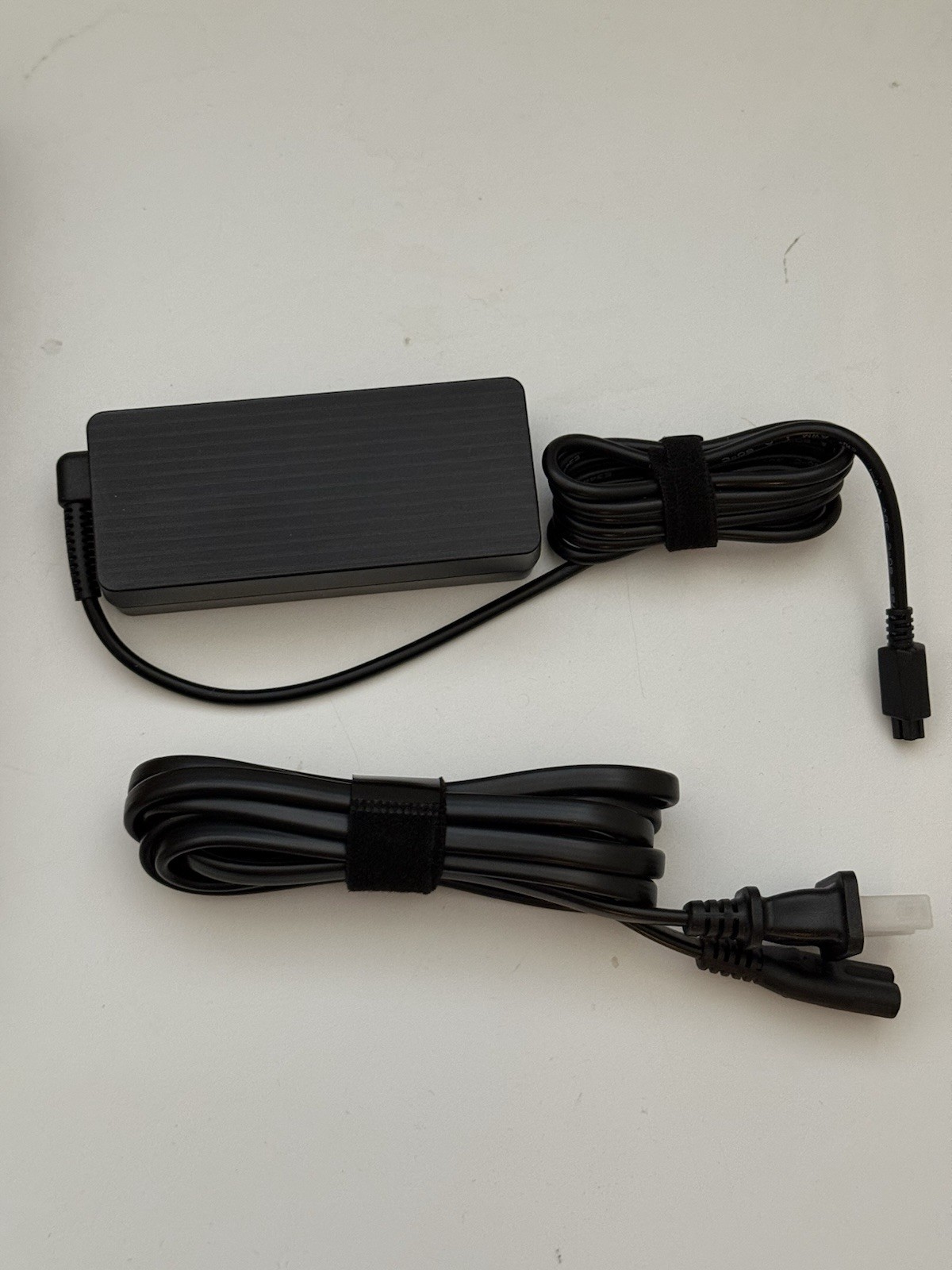 65W Universal Laptop Charger w/ Multiple Tips – HP Dell Lenovo ASUS Acer – NEW