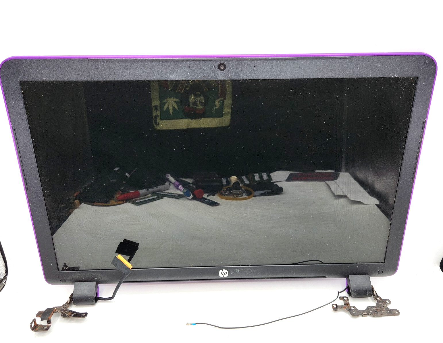 HP Pavilion 17-F135DS Laptop Screen Only Purple Black 17.3″ Display 1600 x 900