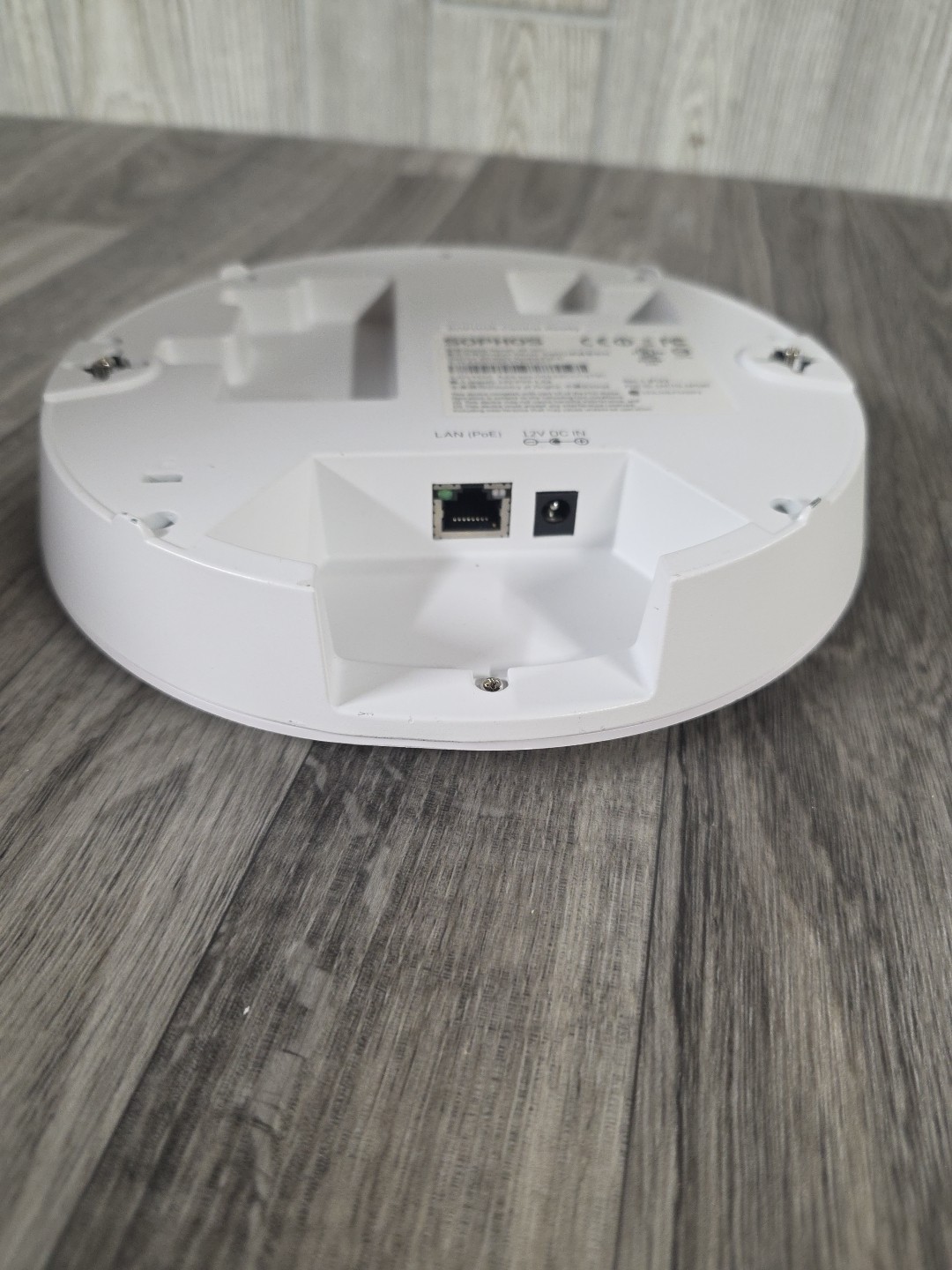 SOPHOS AP 55C WIRELESS ACCESS POINT – NO POWER ADAPTER