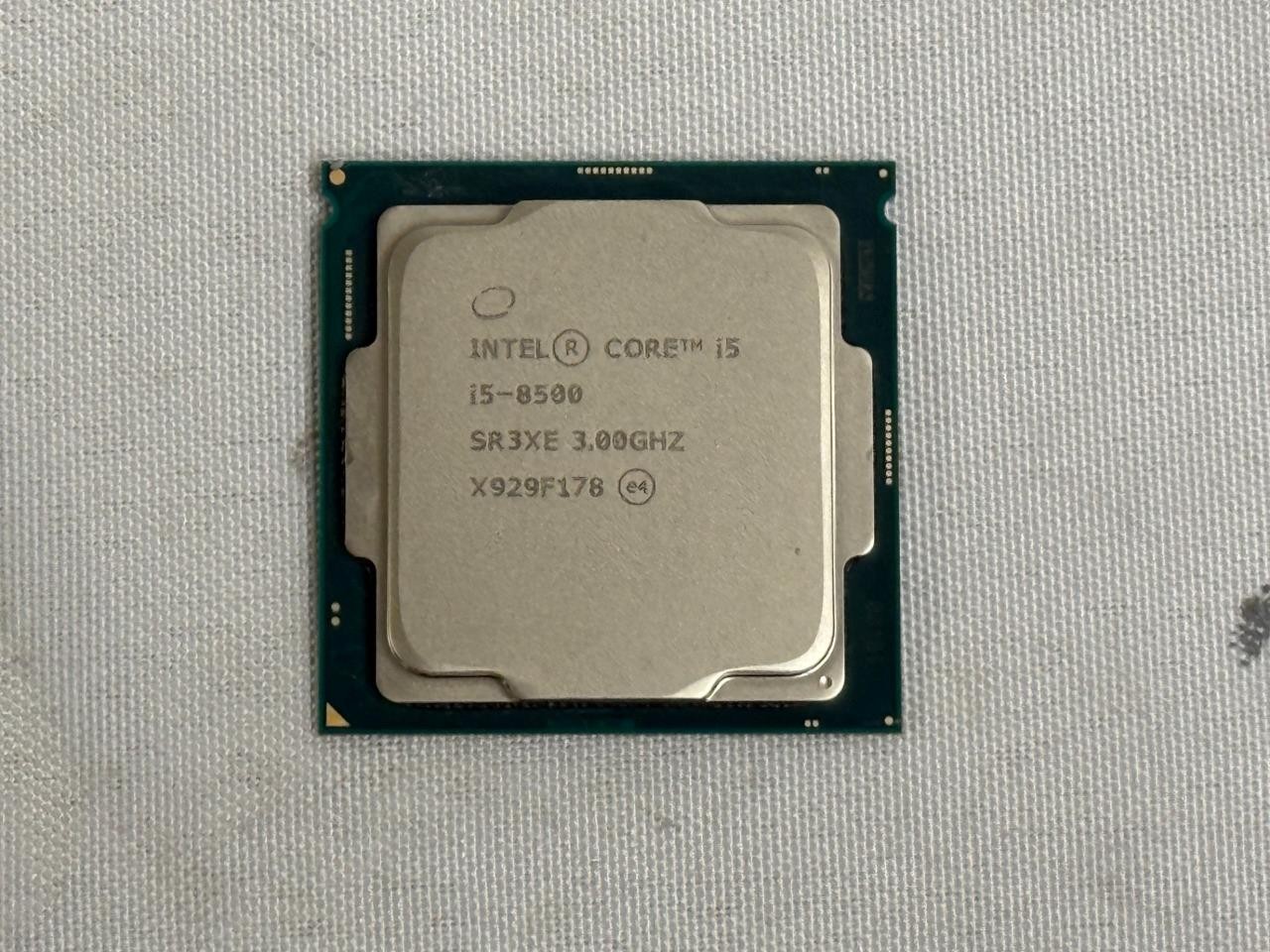 Intel Core i5-8500 SR3XE 3GHz 9M cache 8GT/s LGA1151 CPU