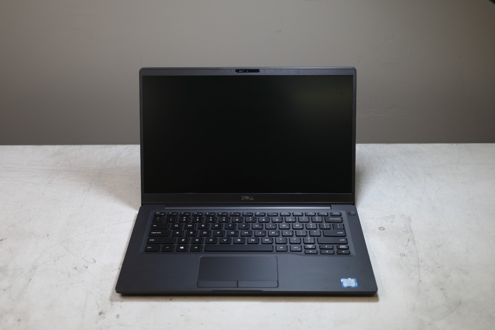 Dell Latitude 7400 Intel Core(TM) i5-8365U CPU 1.60GHz-8GB RAM-256GB NVMe-NO OS