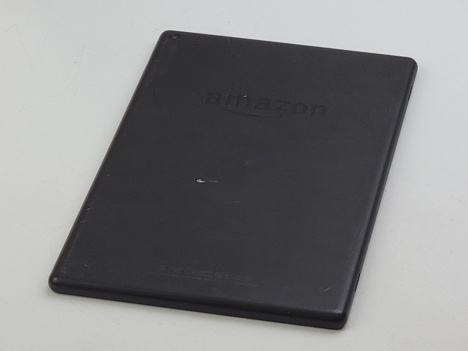 (B-GRADE) Amazon Kindle Fire HD 10 (7th Gen.)(SL056ZE) 32GB (Wi-Fi) 10.1″ Tablet