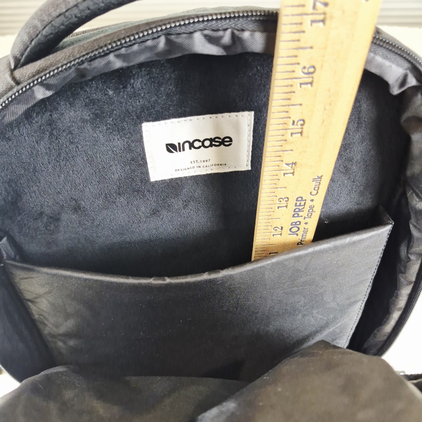 Incase ICON 16″ Backpack, Icon Lite Pack with Woolenex Black NWT