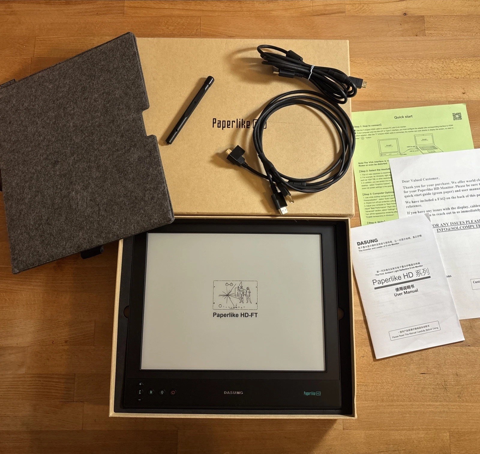 Dasung Paperlike HD-FT 13.3″ E-Ink Monitor Original Packaging + Custom Felt Case