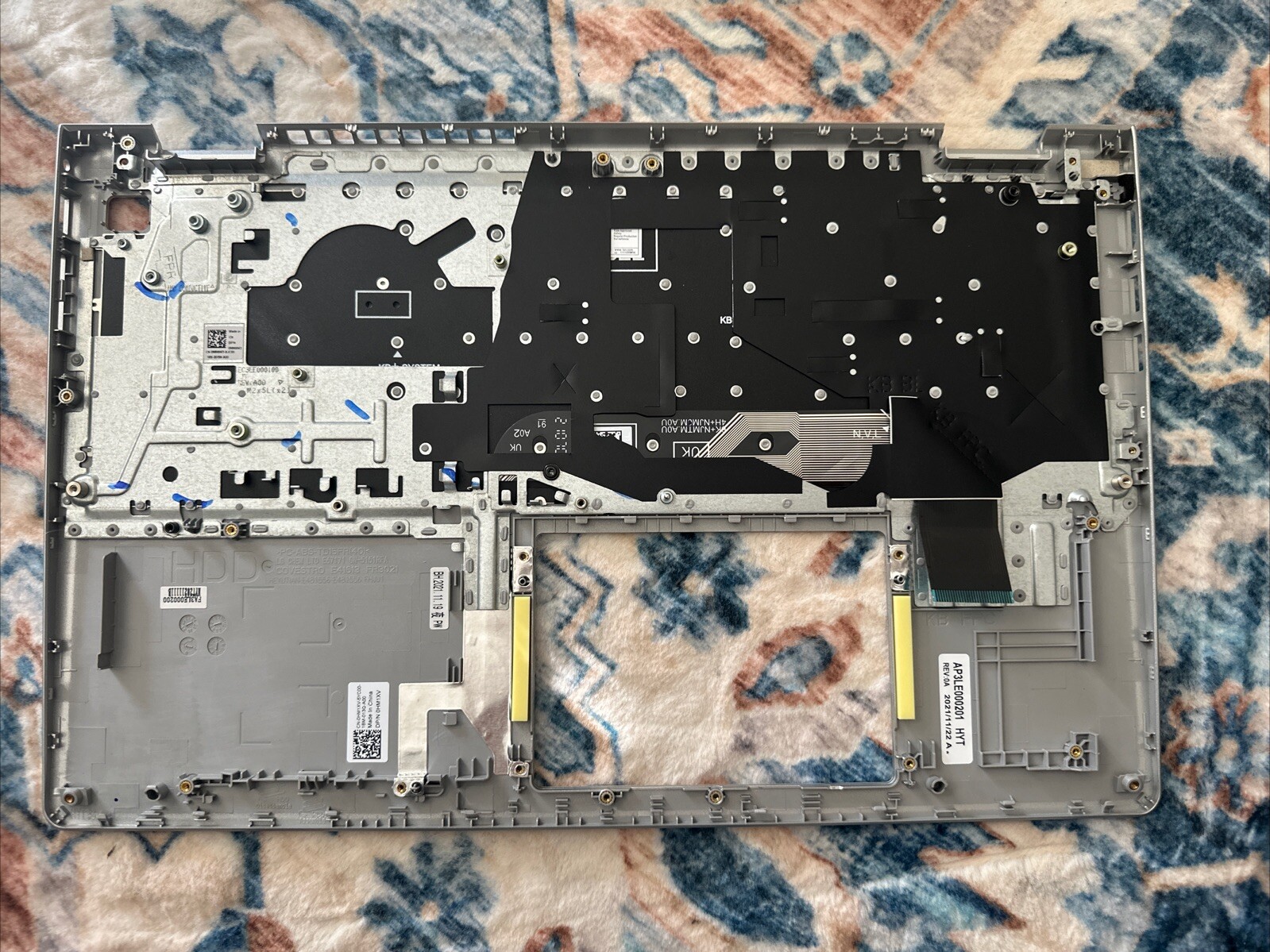 New Dell Inspiron 3510 3511 3515 3520 3521 SPANISH HM1XV 0HM1XV B25