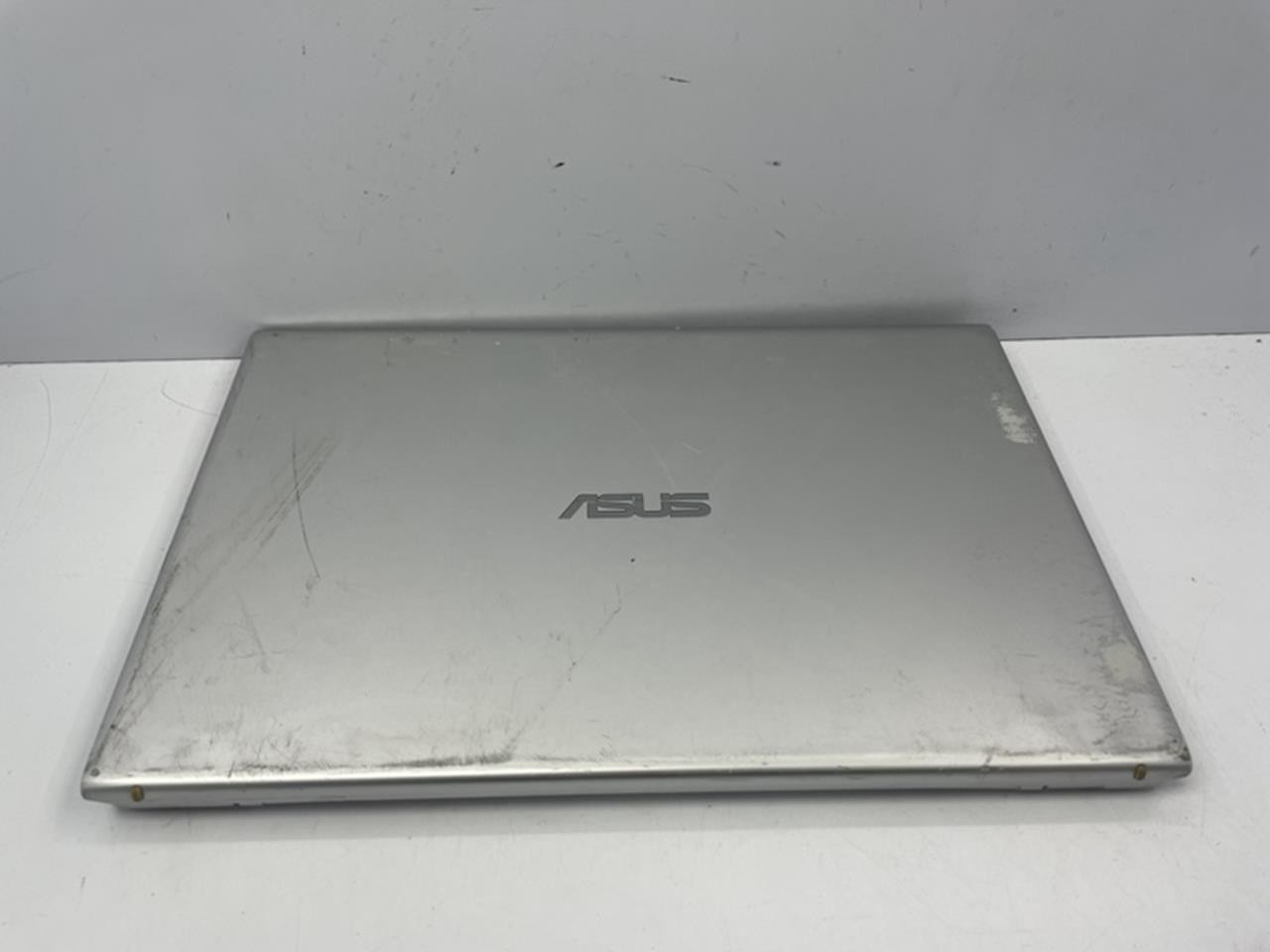ASUS VIVIOBOOK X420UA Laptop w/ INTEL CORE i5-8250U 1.60 GHZ + 8 GB No HD/OS