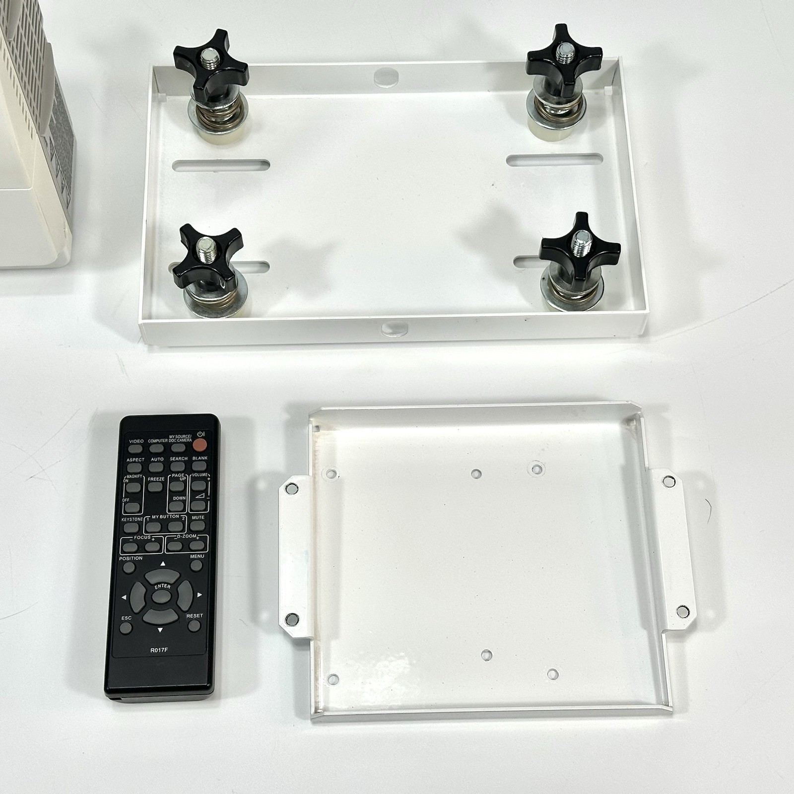 Hitachi iPJ-AW250N Ultra Short Throw LCD Projector REFURBISHED NEW OEM Lamp