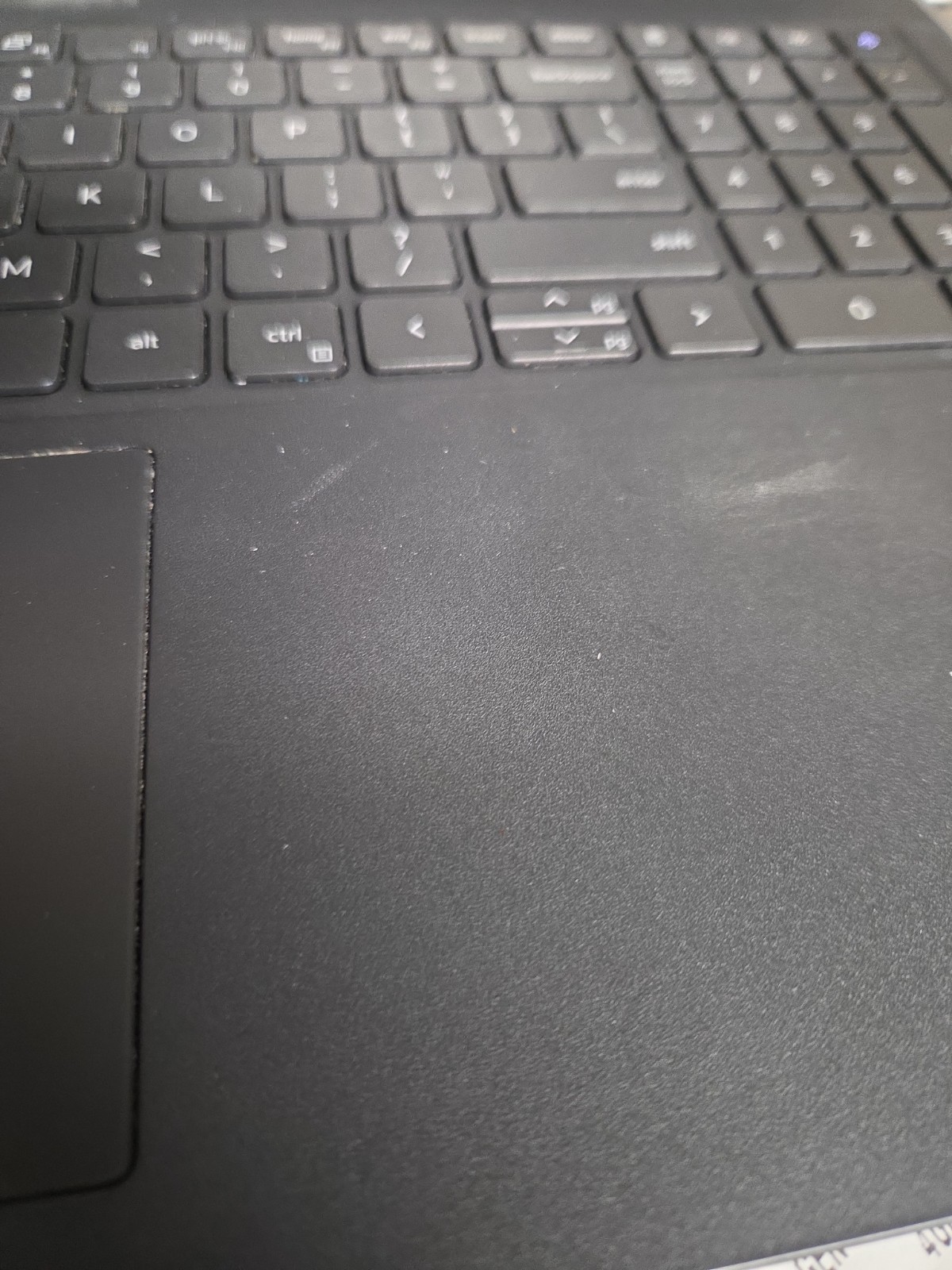Dell Latitude 3520 15.6″ FHD i5-1135G7 @ 2.80GHz 8GB 256GB