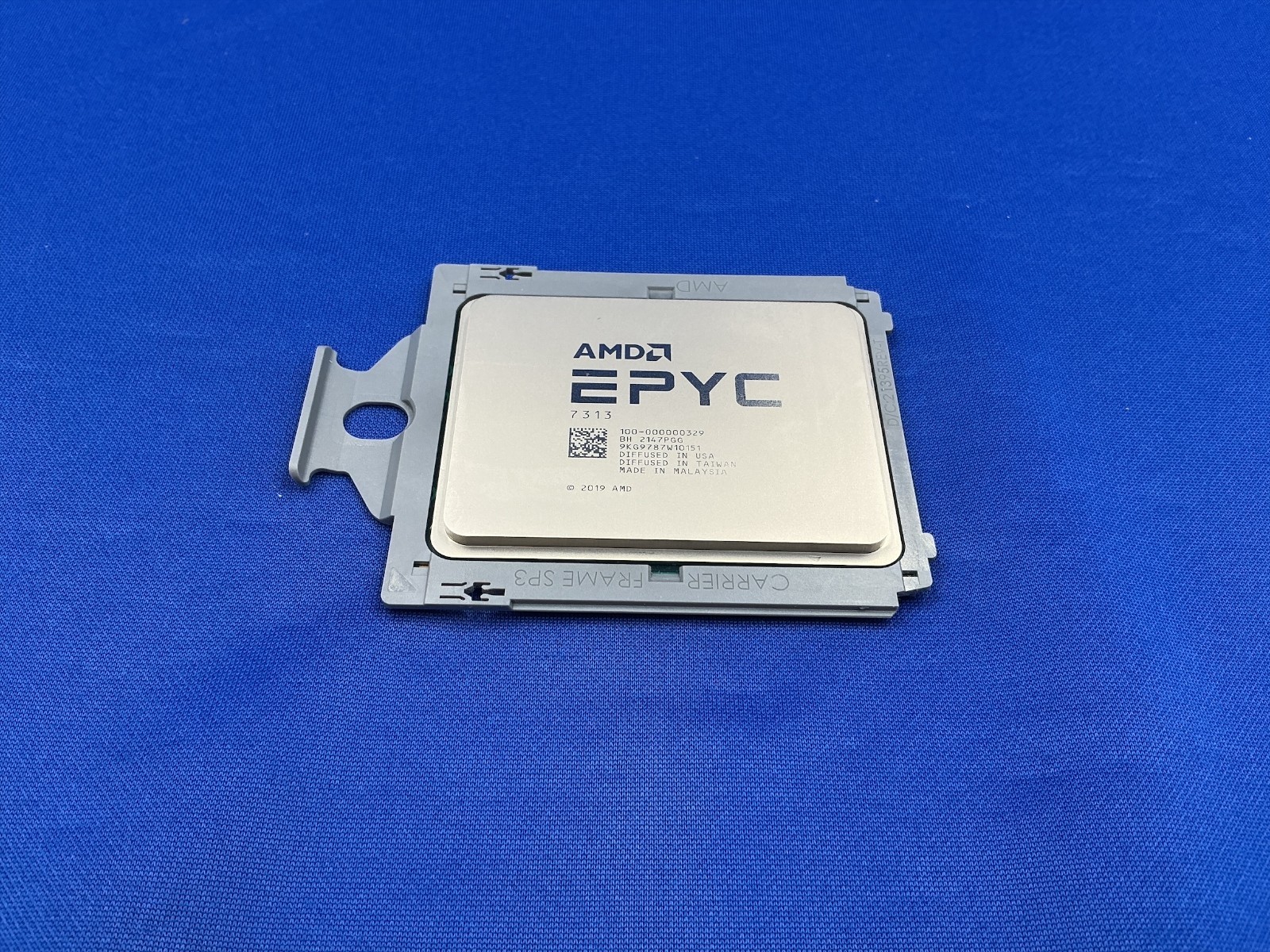 AMD EPYC 7313 Processor 16 Core 3.00GHz 128MB Cache 155W 100-000000329 Unlocked