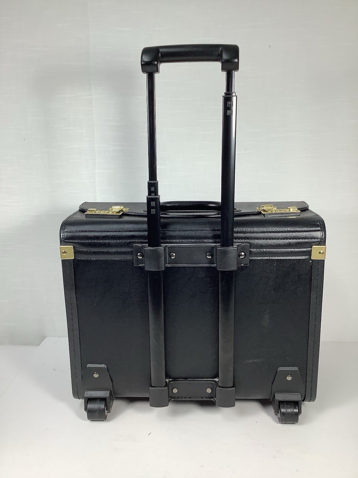 VTG U.S Luggage Rolling Pilot Case Black Leatherette Catalog Briefcase Locks