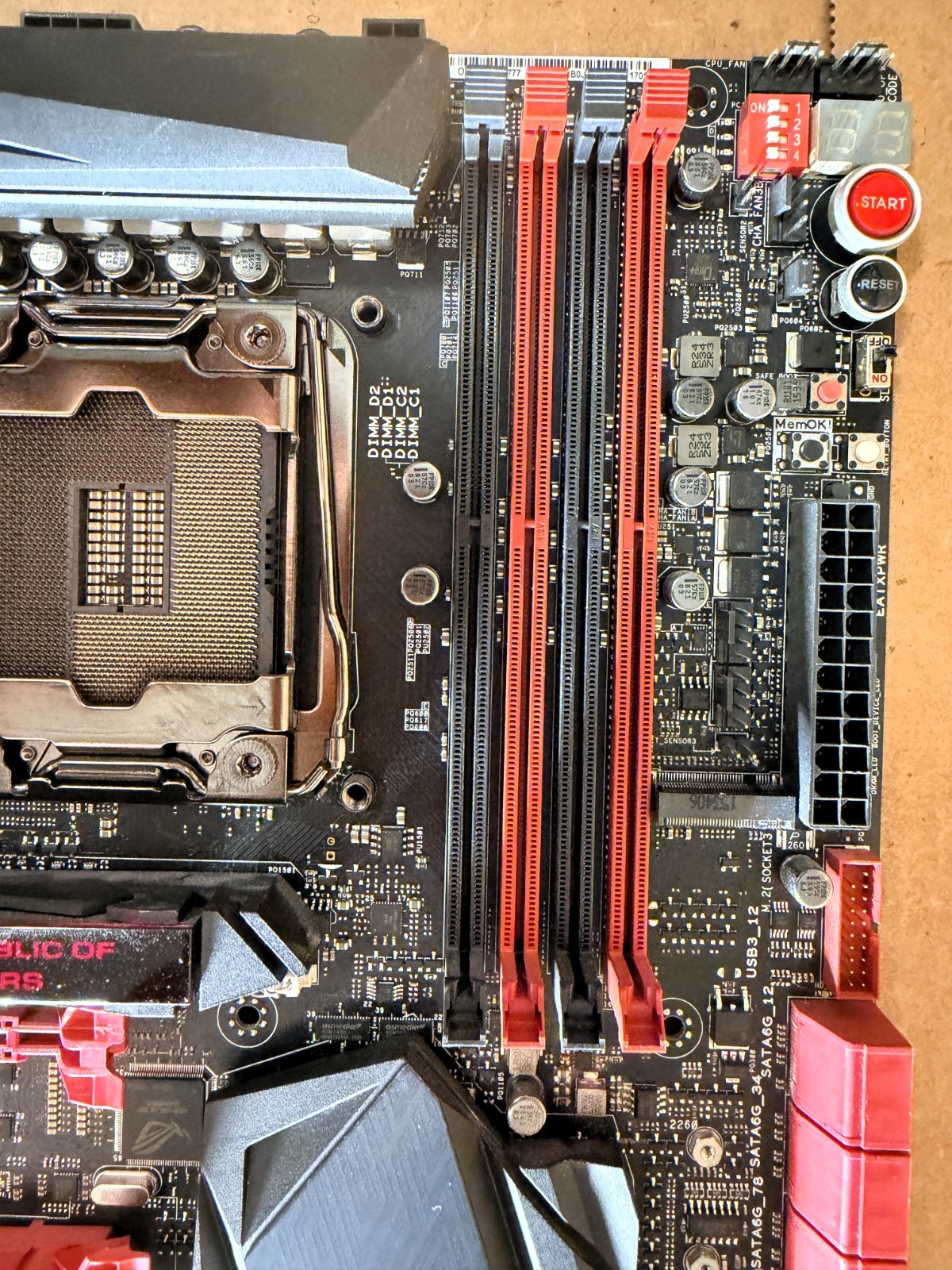 ASUS RAMPAGE V EXTREME/U3.1 motherboard X99 DDR4 LGA2011-3 Core i7 E5 2600 V3V4