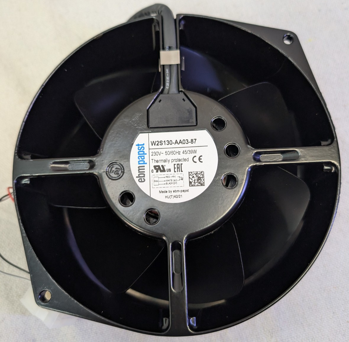 NEW ebmpapst W2S130-AA03-87 AC Axial Fan 150x150x55mm, 230VAC, 200CFM