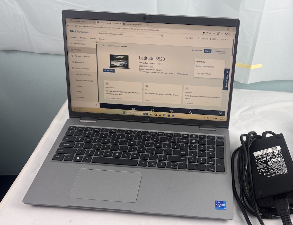 Dell Latitude 5520 15.6” 1.8GHz i7-1185G7 16GB RAM 512GB NVME SSD WIN11 WiFi FHD