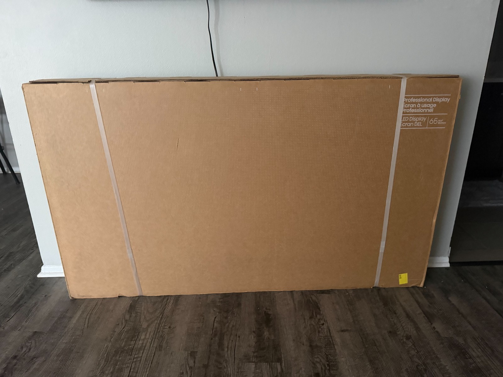 Samsung 65″ Commercial LED LCD Signage Display 4K QB65C 🇺🇸✨🇺🇸✨ NEW!