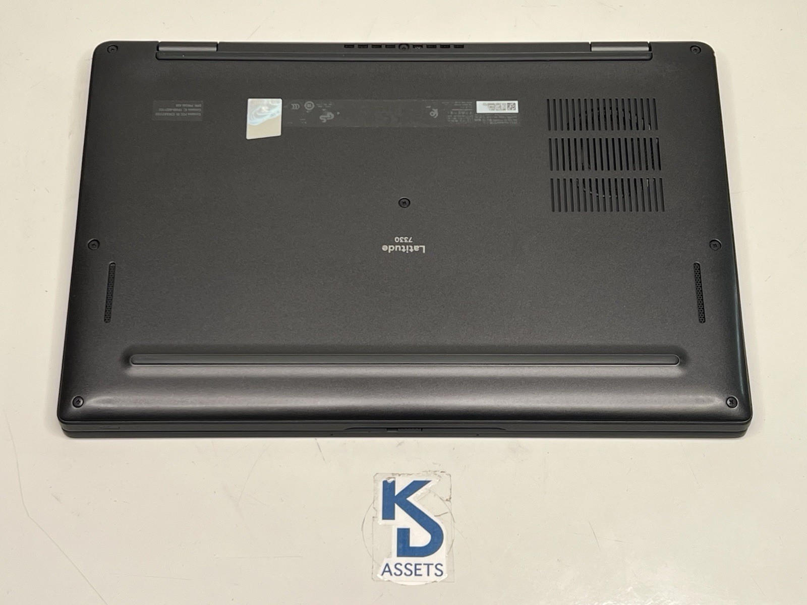 Dell Latitude 7330 13.3″ i5-1245U 16GB 256GB NVMe Windows 11 Pro Touchscreen