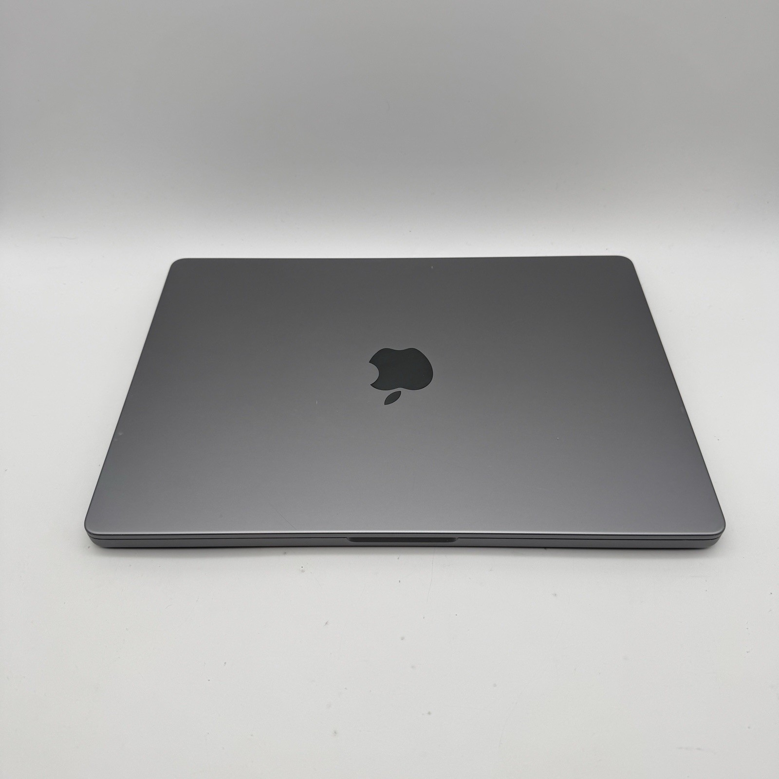 Apple MacBook Pro 2021 14″ A2442 M1 Pro 10 CPU/16 GPU Cores | 16GB RAM | 1TB SSD