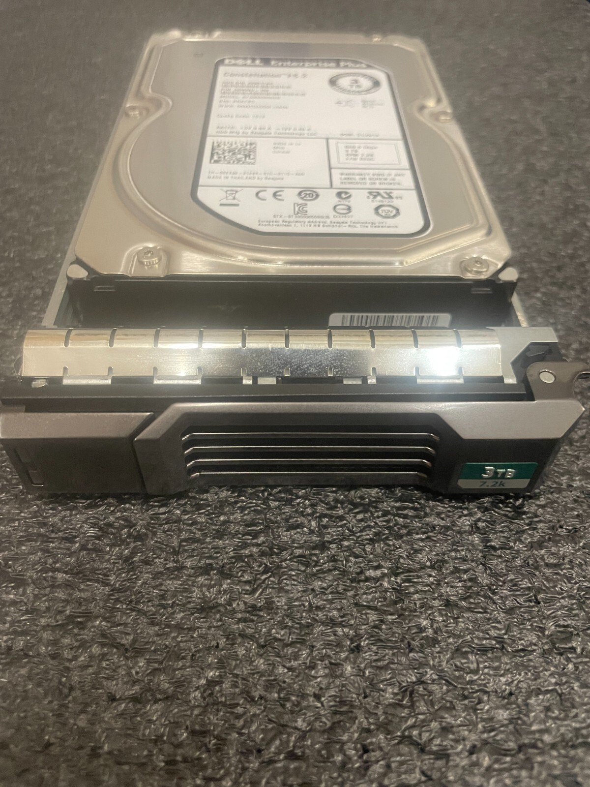 Dell Compellent 0KK92 3TB SAS 7.2K 6G LFF 3.5″ HDD Hard Drive w/ Tray