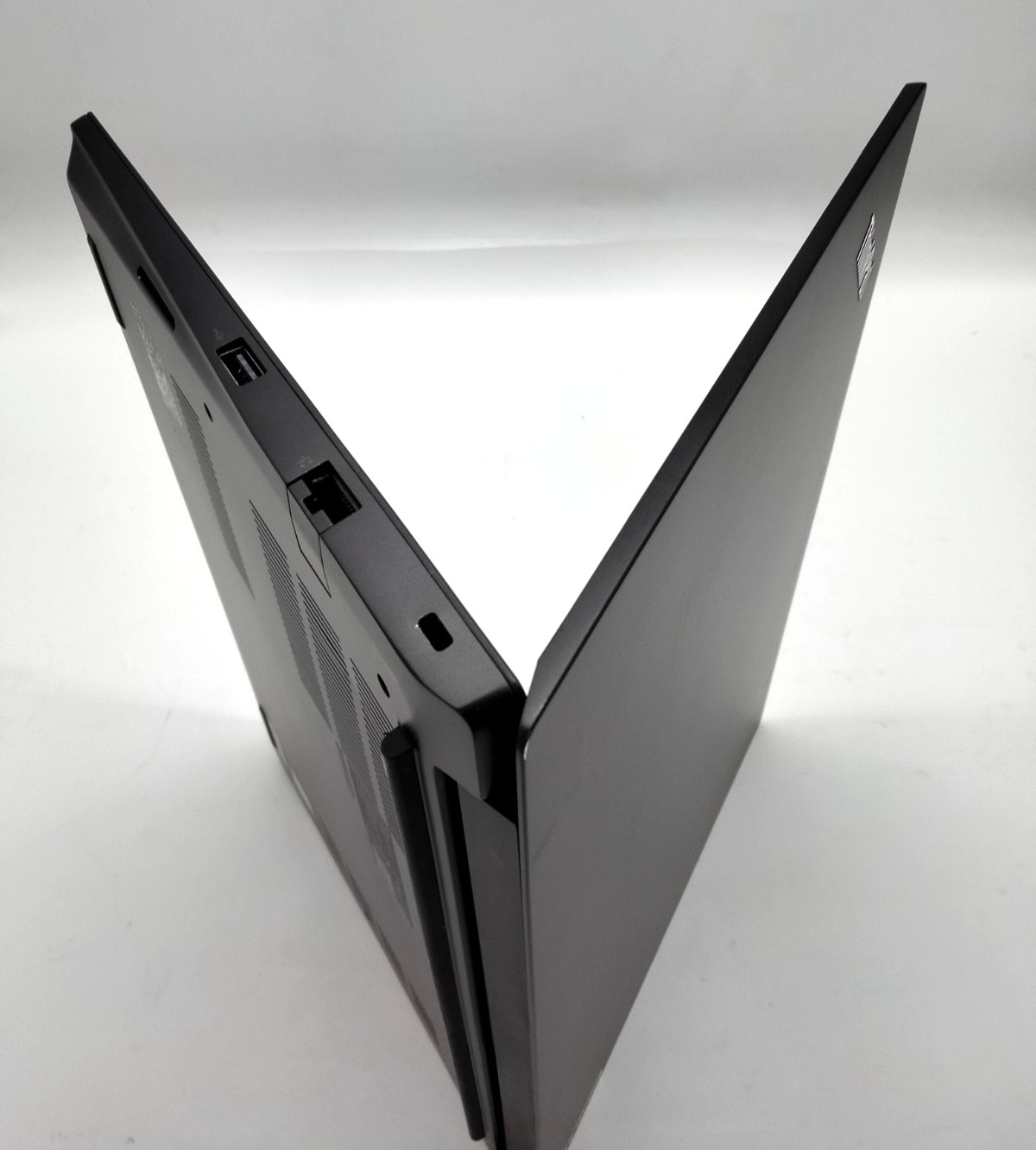 Lenovo ThinkPad E14 Gen 2 14.0″ i7-1165G7 8GB RAM NO SSD Laptop