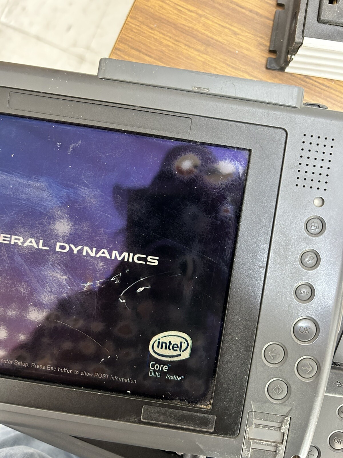 General Dynamics Itronix IX350 Duo Touch Rugged Tablet PC Touchscreen Core Duo