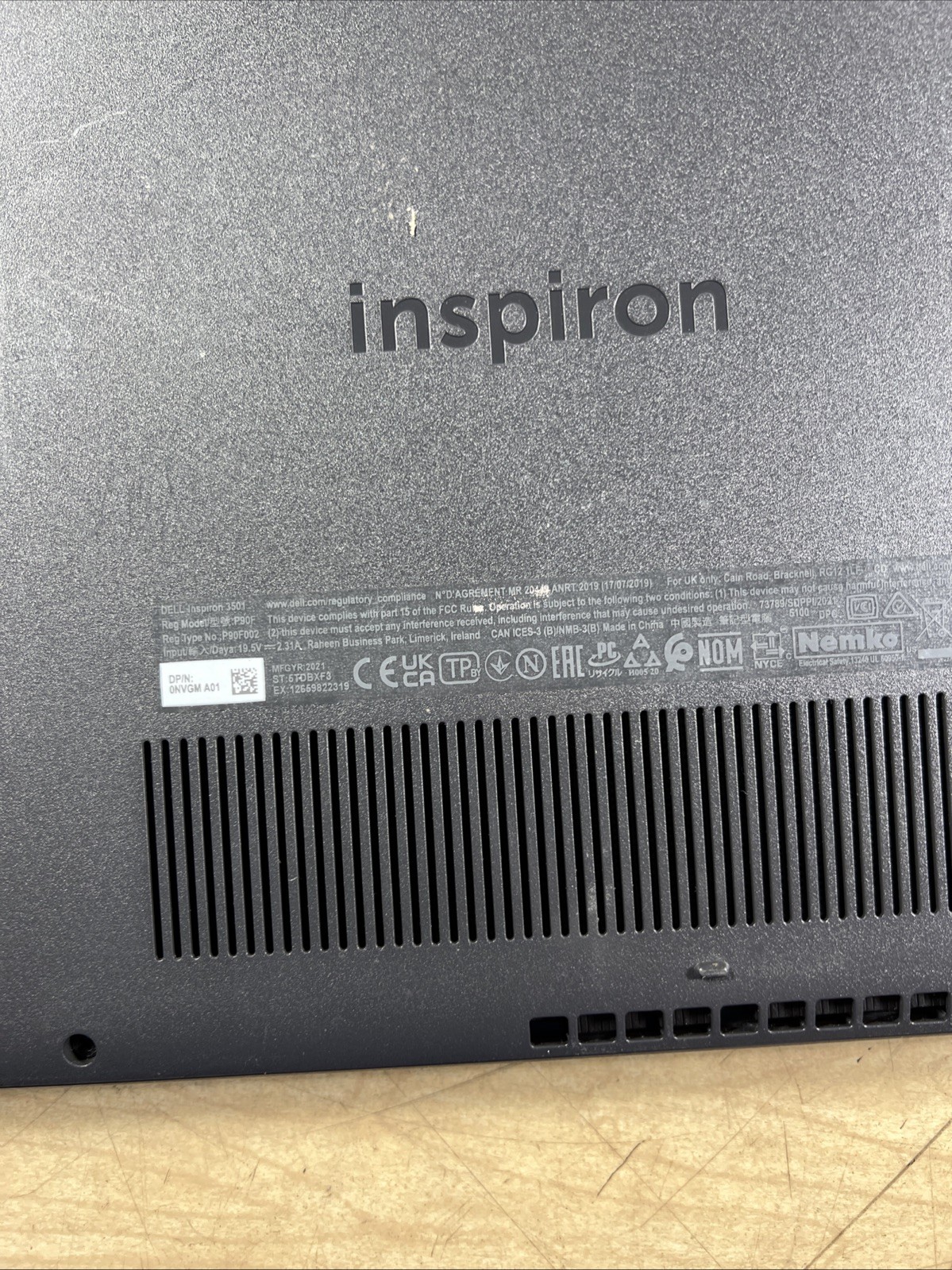 DELL INSPIRION 3501 INTEL CORE I5-1035G1 8GB RAM **NO HD/ NO CADDIE/ NO OS