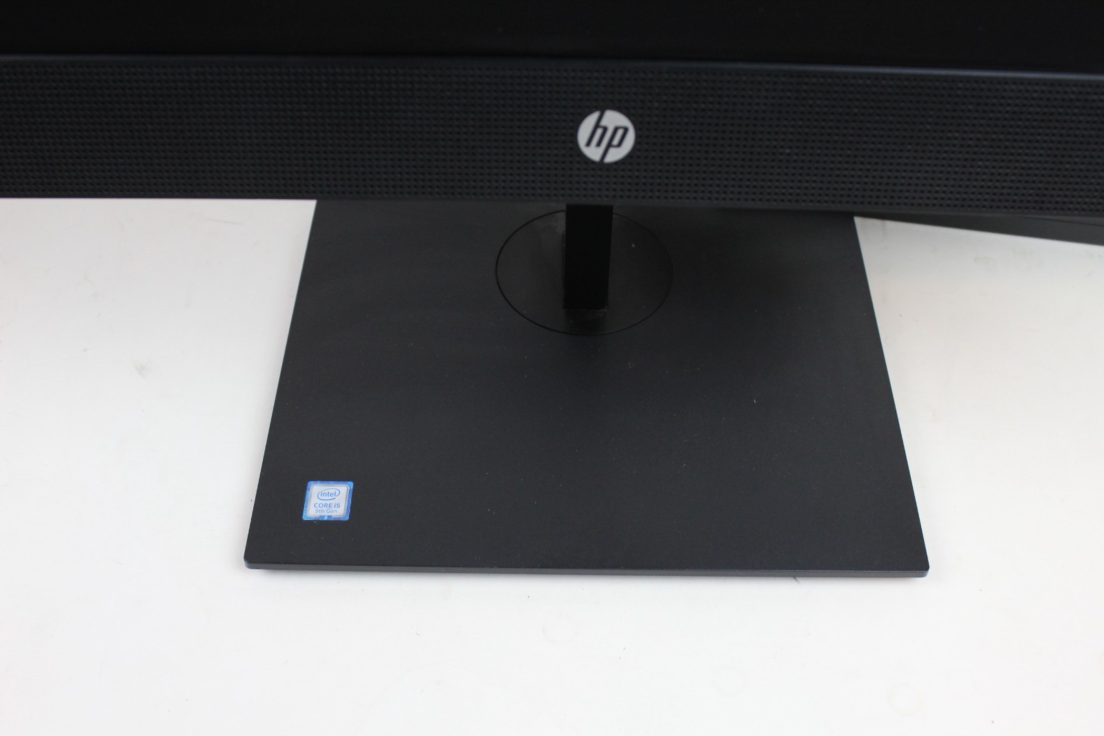 HP ProOne 600 G5 All-In-One i5-9500 16GB RAM 1TB HDD w/ OS NO AC CABLE
