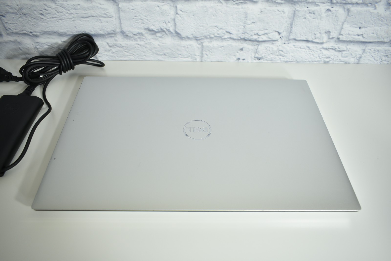 Dell XPS 17 9730 FHD+ 2.6 GHz i9-13900H 16GB RAM 1TB SSD NVIDIA RTX 4080 12GB
